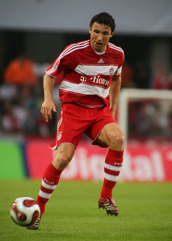 从青少年足 从青少年足