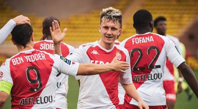 使自己在比 使自己在比