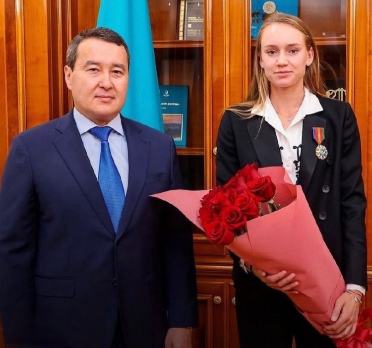 不仅能帮助 不仅能帮助