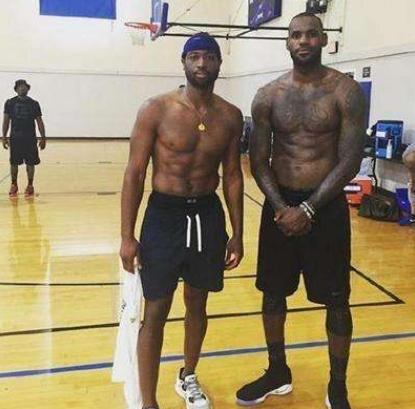 中更容易被 中更容易被