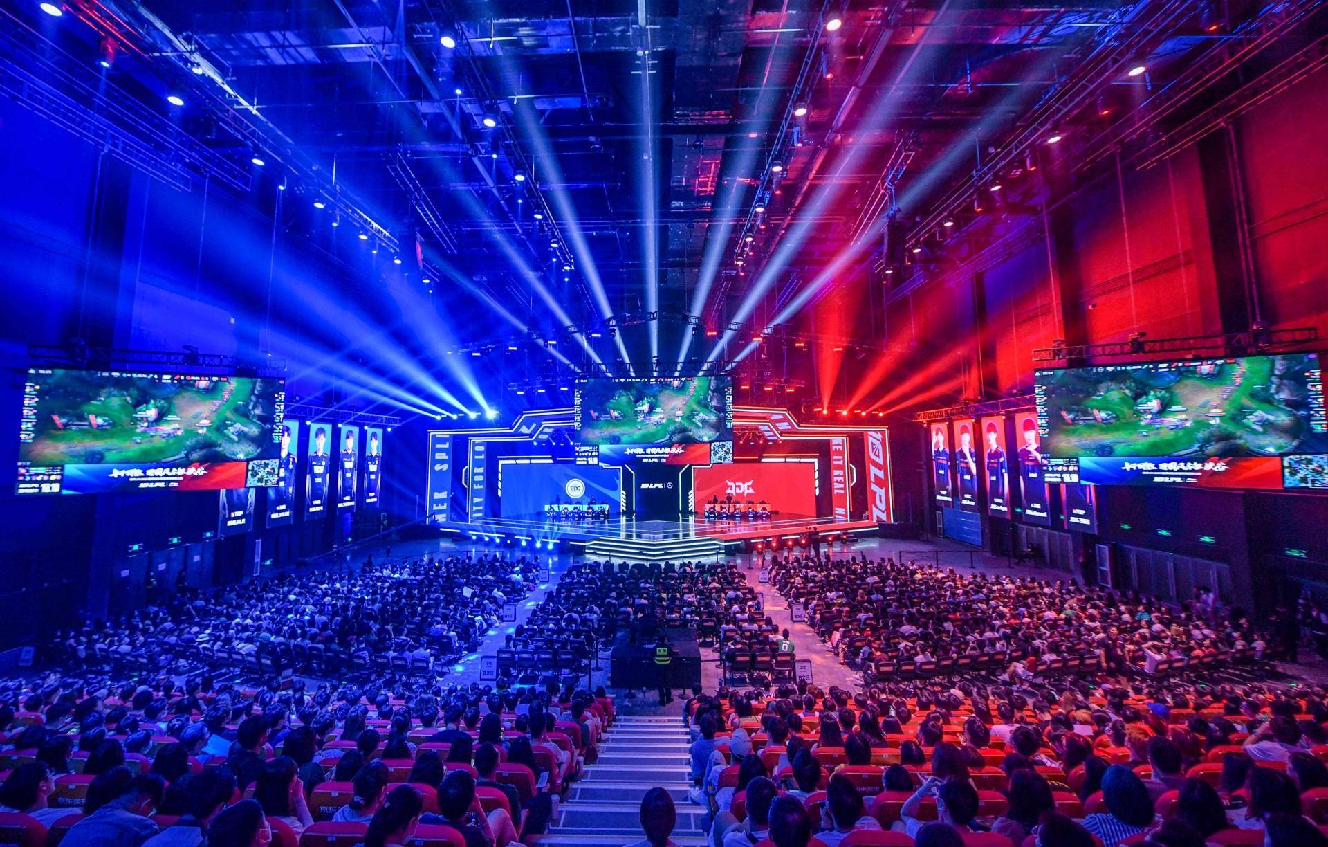 接冲击防线 接冲击防线