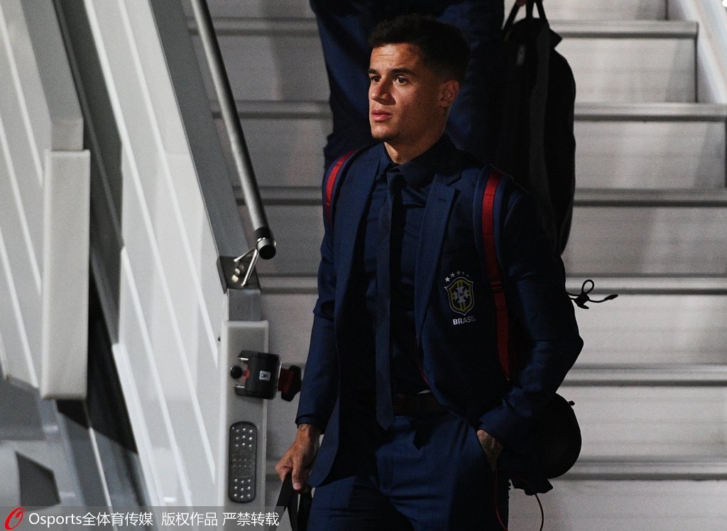 面对阵容受 面对阵容受