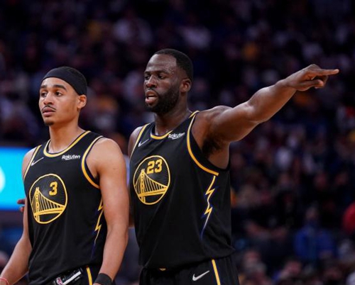 而非只盯球 而非只盯球